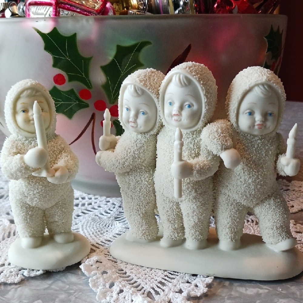 Vintage~ Dept. 56 Snowbabies w/candles